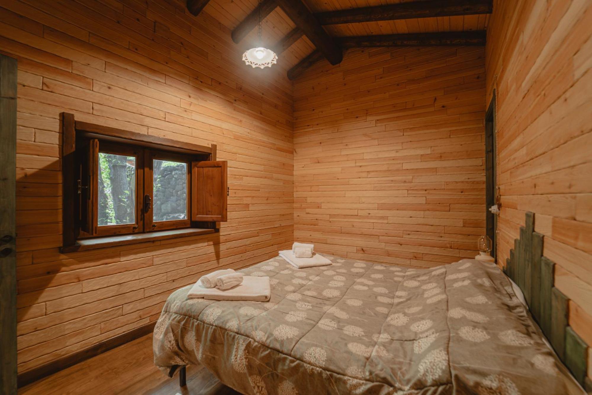 Matilde'S Chalet Etna Nature House Nicolosi Exterior foto